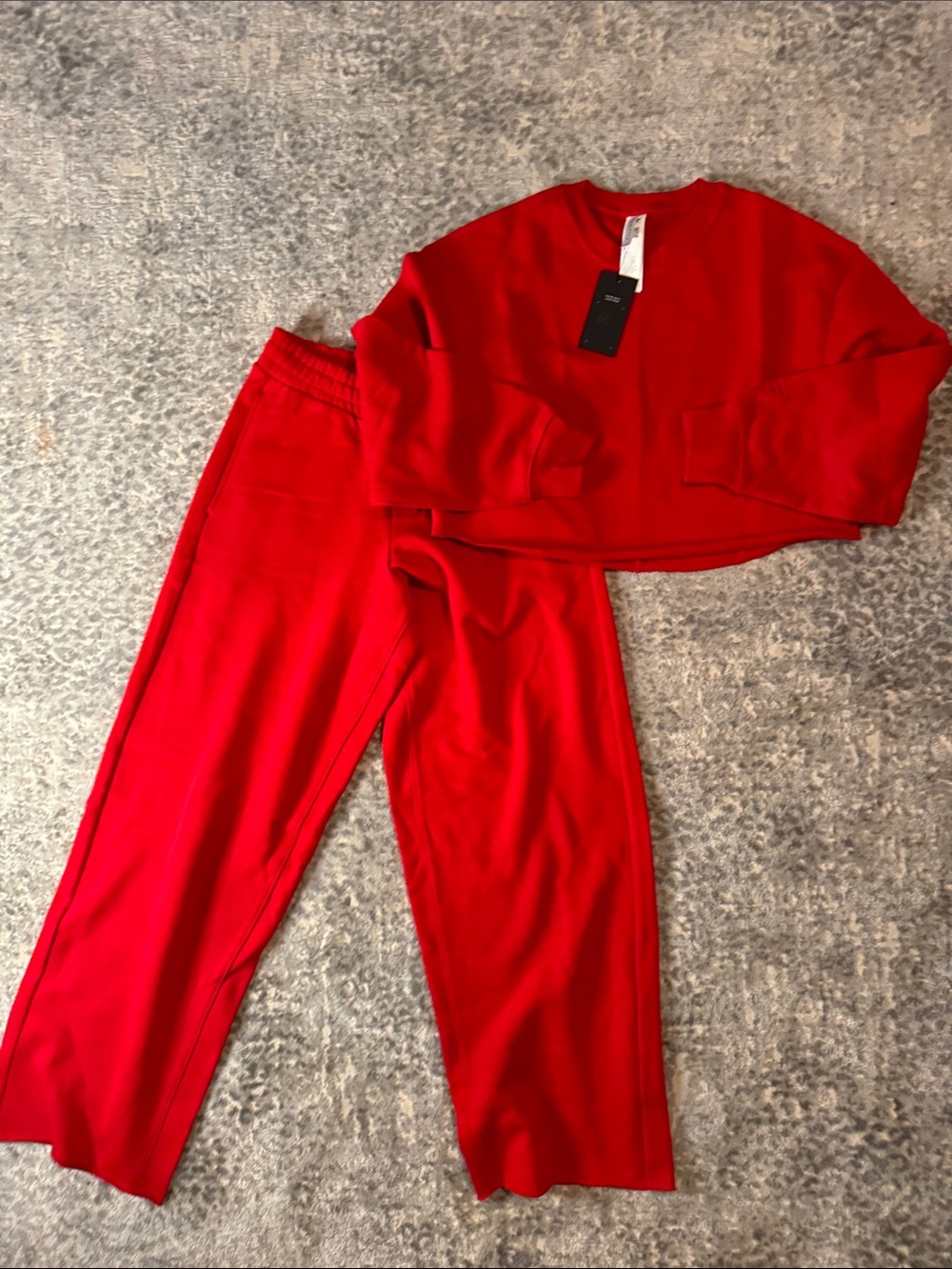 Fabletics Sweat Set